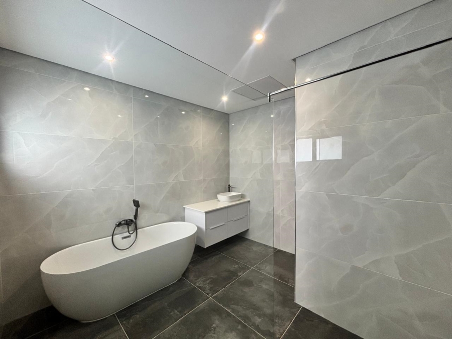 4 Bedroom Property for Sale in Grimbeeck Park North West